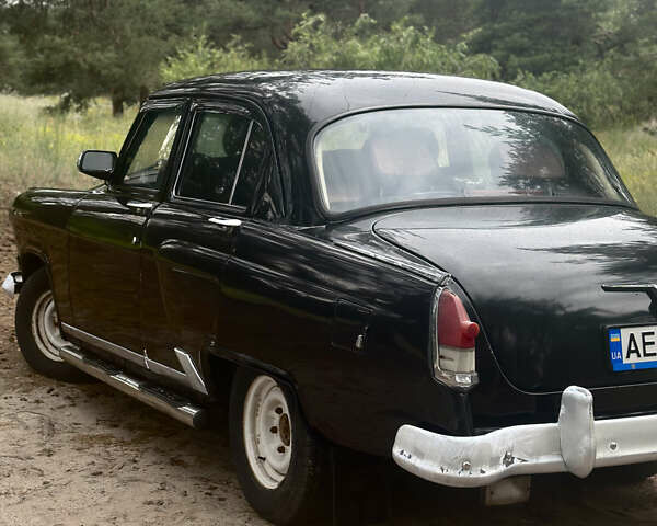 Зелений ГАЗ 21 Волга, об'ємом двигуна 2.45 л та пробігом 12 тис. км за 2200 $, фото 5 на Automoto.ua