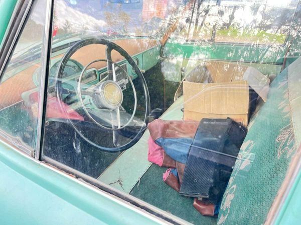 Зеленый ГАЗ 21, объемом двигателя 2.5 л и пробегом 1 тыс. км за 1000 $, фото 2 на Automoto.ua