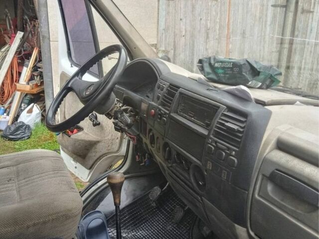 Білий ГАЗ 2217 Соболь, об'ємом двигуна 2.3 л та пробігом 115 тис. км за 1550 $, фото 5 на Automoto.ua