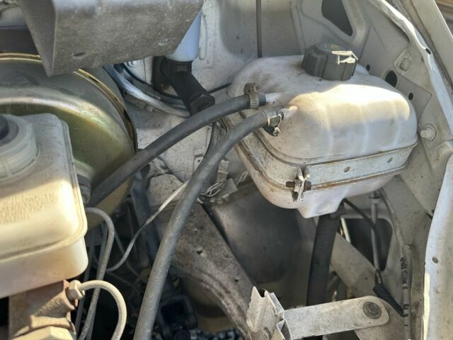 Білий ГАЗ 2217 Соболь, об'ємом двигуна 2.9 л та пробігом 3 тис. км за 2975 $, фото 13 на Automoto.ua