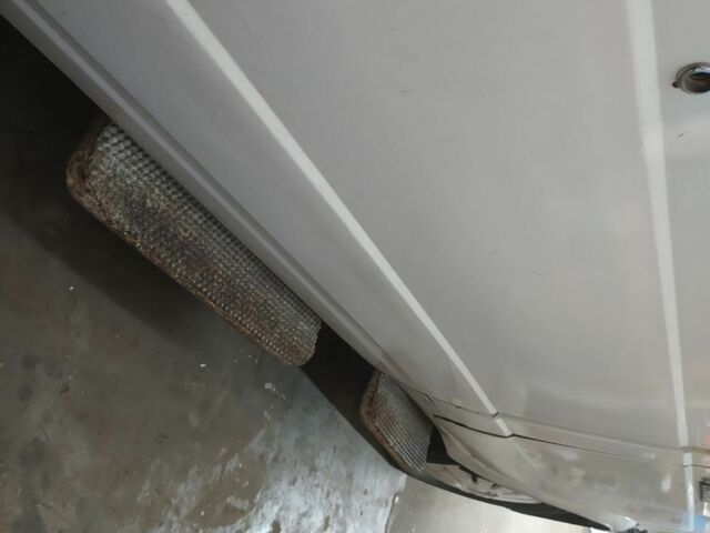 Белый ГАЗ 2217 Соболь, объемом двигателя 0 л и пробегом 200 тыс. км за 2000 $, фото 2 на Automoto.ua