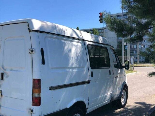 Белый ГАЗ 2217 Соболь, объемом двигателя 2.3 л и пробегом 329 тыс. км за 2500 $, фото 2 на Automoto.ua