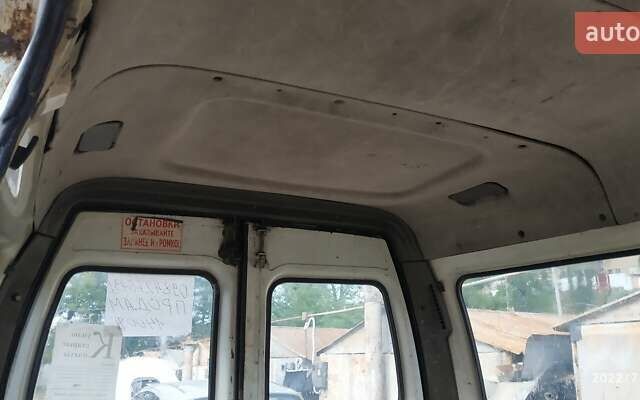 ГАЗ 2217 Соболь 2003 в Киеве на Automoto.ua Белый ГАЗ 2217 Соболь, объемом двигателя 2.3 л и пробегом 220 тыс. км за 789 $, фото 14 на Automoto.ua