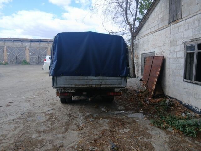 Белый ГАЗ 2217 Соболь, объемом двигателя 2.5 л и пробегом 200 тыс. км за 2500 $, фото 3 на Automoto.ua