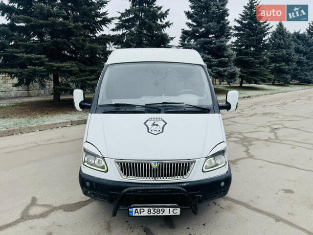 Белый ГАЗ 2217 Соболь, объемом двигателя 2.3 л и пробегом 200 тыс. км за 2999 $, фото 2 на Automoto.ua
