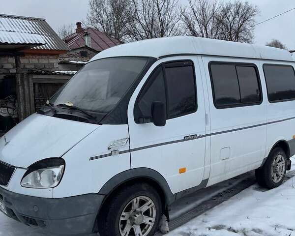 Белый ГАЗ 2217 Соболь, объемом двигателя 2.29 л и пробегом 54 тыс. км за 3700 $, фото 1 на Automoto.ua