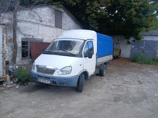 Белый ГАЗ 2217 Соболь, объемом двигателя 2.5 л и пробегом 200 тыс. км за 2500 $, фото 2 на Automoto.ua