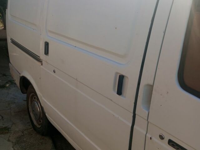 ГАЗ 2217 Соболь 2005 у Одесі на Automoto.ua Білий ГАЗ 2217 Соболь, об'ємом двигуна 2.3 л та пробігом 20 тис. км за 1500 $, фото 12 на Automoto.ua