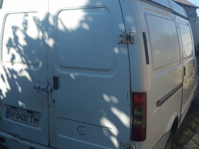 ГАЗ 2217 Соболь 2005 у Одесі на Automoto.ua Білий ГАЗ 2217 Соболь, об'ємом двигуна 2.3 л та пробігом 20 тис. км за 1500 $, фото 9 на Automoto.ua