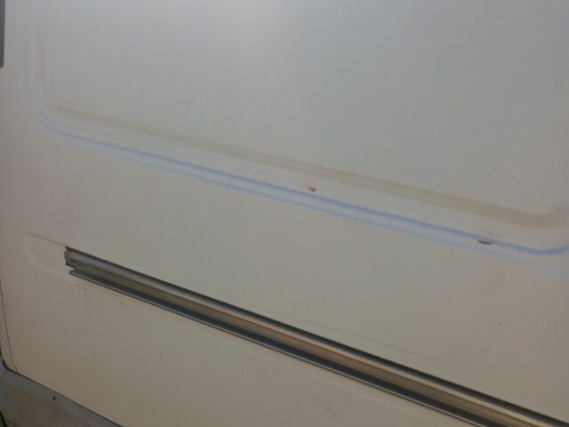 ГАЗ 2217 Соболь 2005 у Одесі на Automoto.ua Білий ГАЗ 2217 Соболь, об'ємом двигуна 2.3 л та пробігом 20 тис. км за 1500 $, фото 11 на Automoto.ua