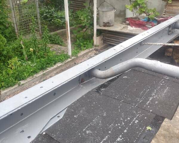 Белый ГАЗ 2217 Соболь, объемом двигателя 2.5 л и пробегом 225 тыс. км за 1800 $, фото 17 на Automoto.ua