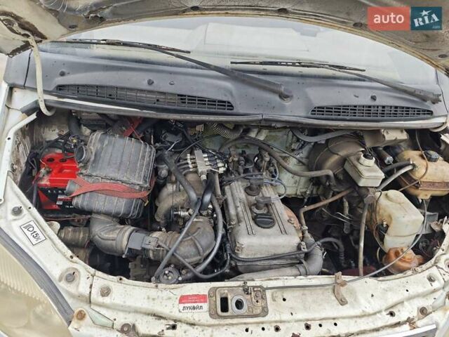Белый ГАЗ 2217 Соболь, объемом двигателя 2.5 л и пробегом 225 тыс. км за 1800 $, фото 4 на Automoto.ua