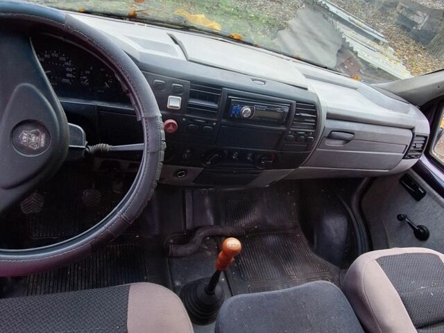 Фиолетовый ГАЗ 2217 Соболь, объемом двигателя 2.3 л и пробегом 250 тыс. км за 2000 $, фото 5 на Automoto.ua