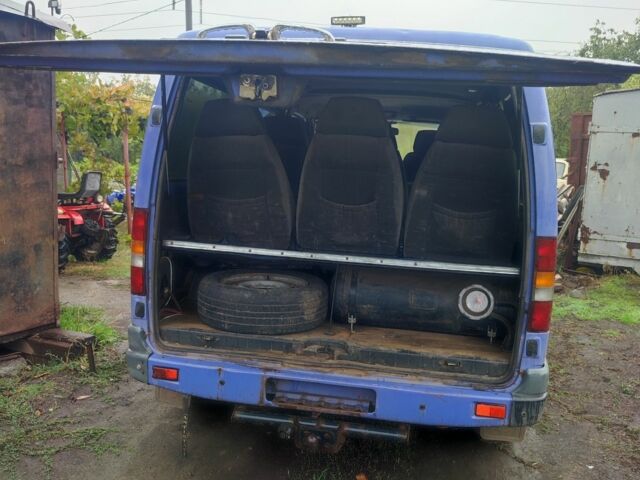 ГАЗ 2217 Соболь 2003 в Кривом Роге на Automoto.ua Синий ГАЗ 2217 Соболь, объемом двигателя 2.3 л и пробегом 200 тыс. км за 2200 $, фото 7 на Automoto.ua