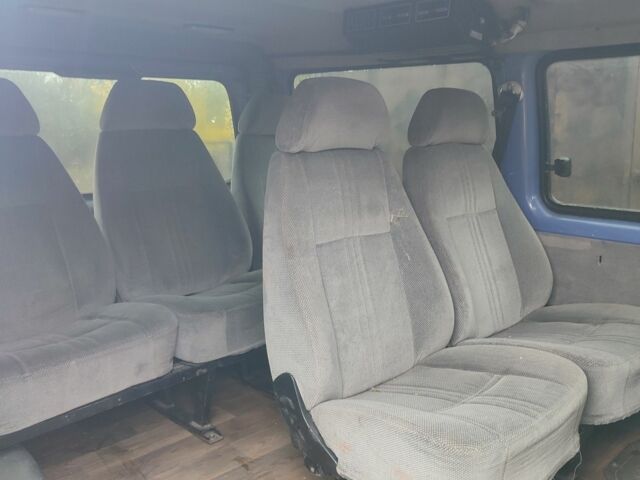 ГАЗ 2217 Соболь 2003 в Кривом Роге на Automoto.ua Синий ГАЗ 2217 Соболь, объемом двигателя 2.3 л и пробегом 200 тыс. км за 2200 $, фото 3 на Automoto.ua