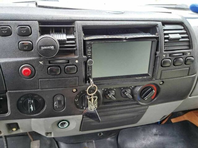 Синий ГАЗ 2217 Соболь, объемом двигателя 2.3 л и пробегом 179 тыс. км за 2800 $, фото 12 на Automoto.ua