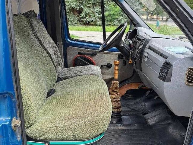 Синий ГАЗ 2217 Соболь, объемом двигателя 2.3 л и пробегом 179 тыс. км за 2800 $, фото 15 на Automoto.ua