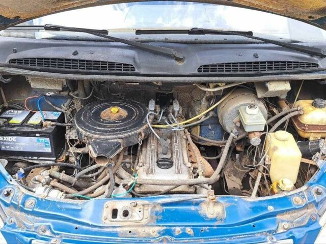 Синий ГАЗ 2217 Соболь, объемом двигателя 2.3 л и пробегом 179 тыс. км за 2800 $, фото 13 на Automoto.ua