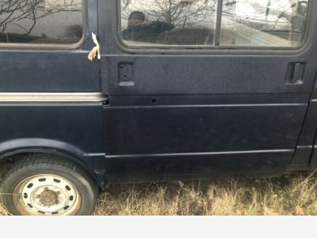 Синій ГАЗ 2217 Соболь, об'ємом двигуна 0 л та пробігом 999 тис. км за 1800 $, фото 1 на Automoto.ua