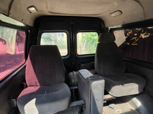 Зеленый ГАЗ 2217 Соболь, объемом двигателя 2.3 л и пробегом 100 тыс. км за 1301 $, фото 4 на Automoto.ua