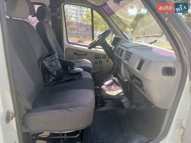Белый ГАЗ 2217 Баргузин, объемом двигателя 2.3 л и пробегом 97 тыс. км за 2900 $, фото 23 на Automoto.ua
