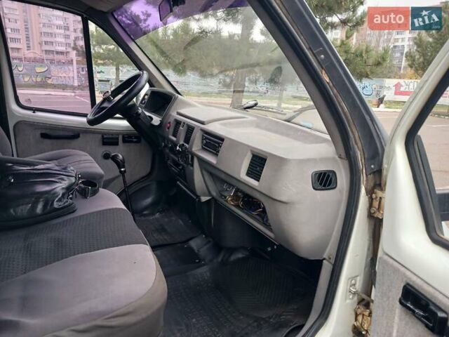 Белый ГАЗ 2217 Баргузин, объемом двигателя 2.3 л и пробегом 97 тыс. км за 2900 $, фото 41 на Automoto.ua