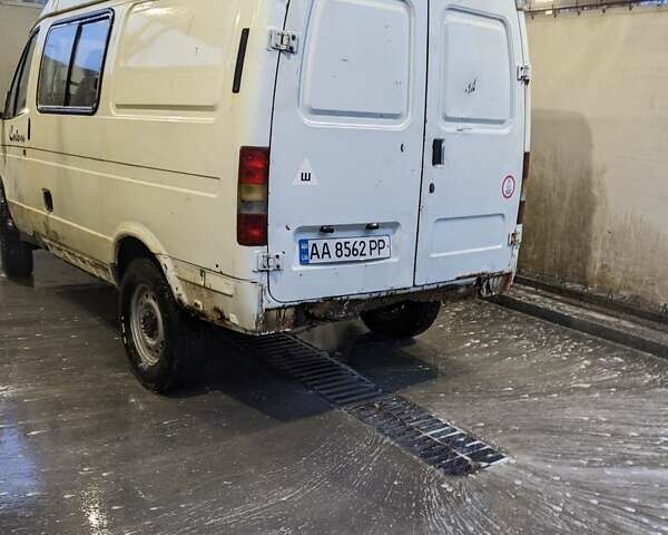 Білий ГАЗ 2217 Баргузин, об'ємом двигуна 2.3 л та пробігом 86 тис. км за 1850 $, фото 4 на Automoto.ua