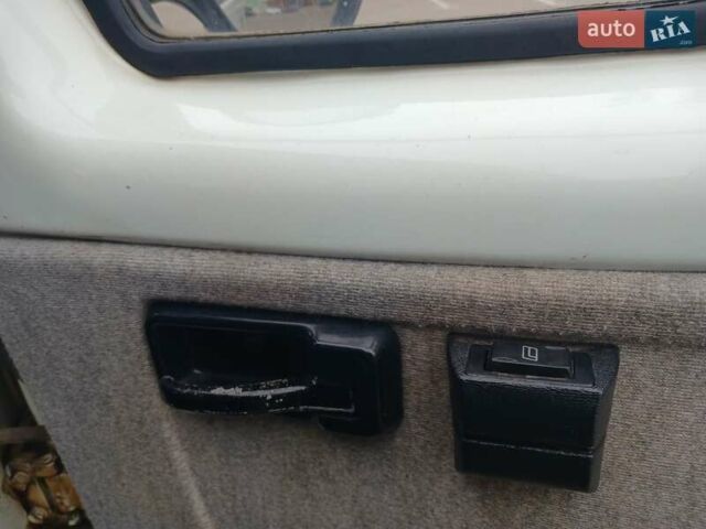 Белый ГАЗ 2217 Баргузин, объемом двигателя 2.3 л и пробегом 97 тыс. км за 2900 $, фото 42 на Automoto.ua