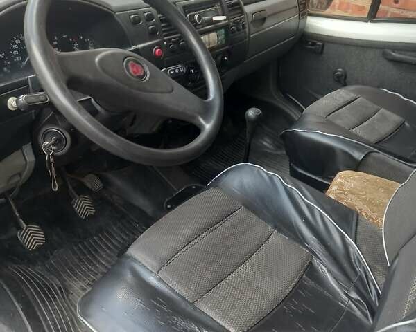 Белый ГАЗ 2217 Баргузин, объемом двигателя 2.29 л и пробегом 203 тыс. км за 1799 $, фото 11 на Automoto.ua