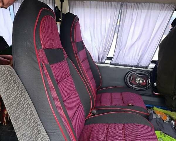 Белый ГАЗ 2217 Баргузин, объемом двигателя 2.46 л и пробегом 178 тыс. км за 3000 $, фото 8 на Automoto.ua