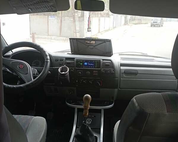 Белый ГАЗ 2217 Баргузин, объемом двигателя 2.46 л и пробегом 223 тыс. км за 3000 $, фото 6 на Automoto.ua