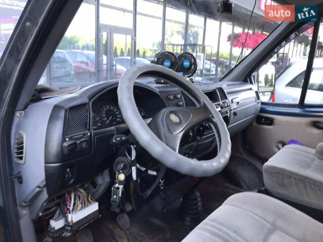 Синий ГАЗ 2217 Баргузин, объемом двигателя 2.5 л и пробегом 148 тыс. км за 3500 $, фото 7 на Automoto.ua