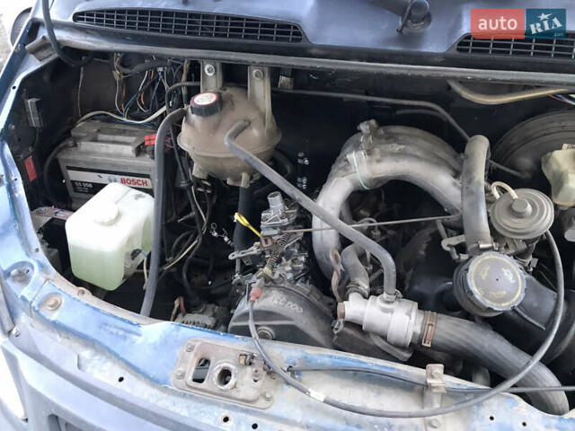 Синий ГАЗ 2217 Баргузин, объемом двигателя 2.5 л и пробегом 148 тыс. км за 3500 $, фото 3 на Automoto.ua