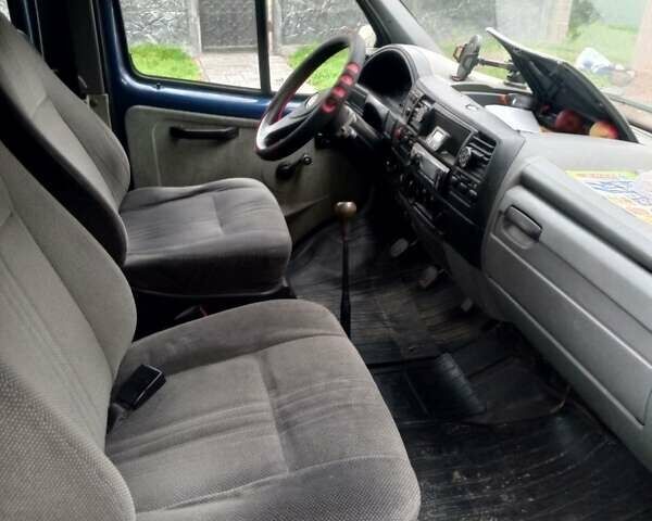 Синий ГАЗ 2217 Баргузин, объемом двигателя 2.3 л и пробегом 250 тыс. км за 1100 $, фото 2 на Automoto.ua