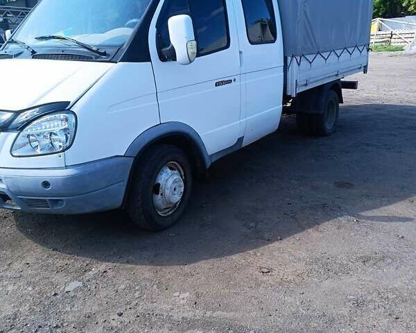 Белый ГАЗ 2310 Соболь, объемом двигателя 2.47 л и пробегом 1 тыс. км за 3900 $, фото 5 на Automoto.ua