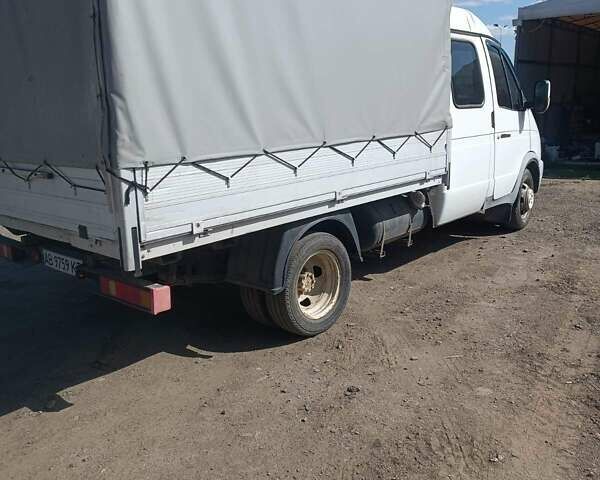 Белый ГАЗ 2310 Соболь, объемом двигателя 2.47 л и пробегом 1 тыс. км за 3900 $, фото 3 на Automoto.ua