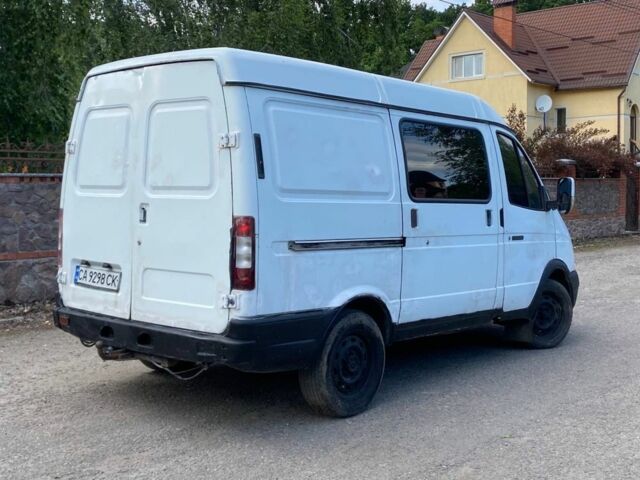 Белый ГАЗ 2310 Соболь, объемом двигателя 2.5 л и пробегом 232 тыс. км за 2200 $, фото 5 на Automoto.ua