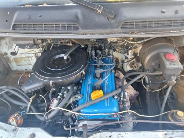 Белый ГАЗ 2310 Соболь, объемом двигателя 0 л и пробегом 221 тыс. км за 650 $, фото 2 на Automoto.ua