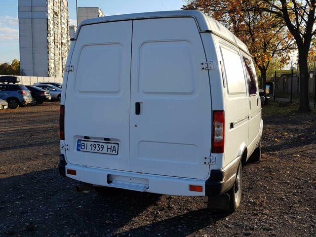 Белый ГАЗ 2310 Соболь, объемом двигателя 2 л и пробегом 243 тыс. км за 2600 $, фото 2 на Automoto.ua