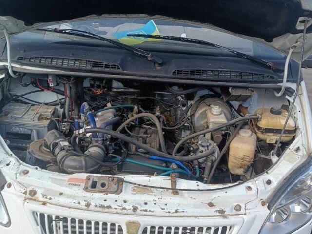 Белый ГАЗ 2310 Соболь, объемом двигателя 2.5 л и пробегом 1 тыс. км за 4200 $, фото 1 на Automoto.ua