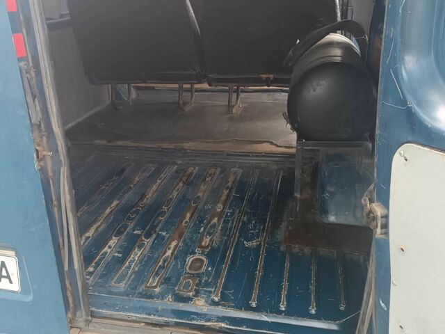 Синий ГАЗ 2310 Соболь, объемом двигателя 2.3 л и пробегом 240 тыс. км за 2000 $, фото 8 на Automoto.ua