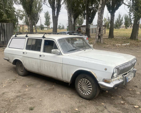 Белый ГАЗ 24-02 Волга, объемом двигателя 2.45 л и пробегом 92 тыс. км за 1100 $, фото 1 на Automoto.ua