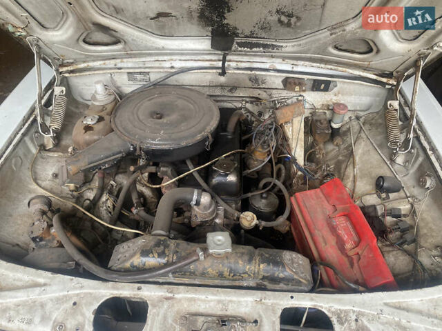 Белый ГАЗ 24-02 Волга, объемом двигателя 2.45 л и пробегом 92 тыс. км за 1100 $, фото 7 на Automoto.ua