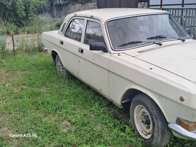 Белый ГАЗ 24-10 Волга, объемом двигателя 0 л и пробегом 100 тыс. км за 433 $, фото 3 на Automoto.ua