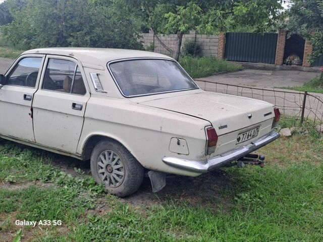 Белый ГАЗ 24-10 Волга, объемом двигателя 0 л и пробегом 100 тыс. км за 433 $, фото 2 на Automoto.ua