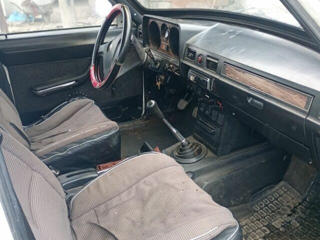 Білий ГАЗ 24-10 Волга, об'ємом двигуна 2.4 л та пробігом 20 тис. км за 474 $, фото 2 на Automoto.ua