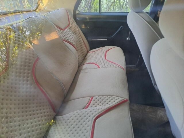 Білий ГАЗ 24-10 Волга, об'ємом двигуна 2.4 л та пробігом 500 тис. км за 715 $, фото 4 на Automoto.ua