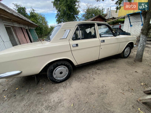 Белый ГАЗ 24-10 Волга, объемом двигателя 2.4 л и пробегом 123 тыс. км за 1000 $, фото 2 на Automoto.ua