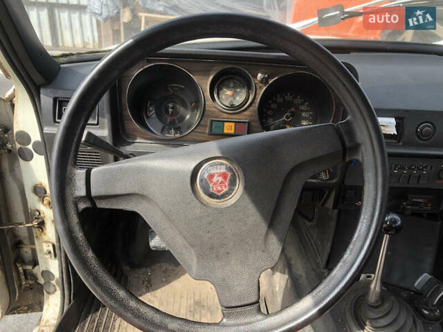 Белый ГАЗ 24-10 Волга, объемом двигателя 2.4 л и пробегом 111 тыс. км за 384 $, фото 12 на Automoto.ua