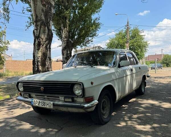 Белый ГАЗ 24-10 Волга, объемом двигателя 2.45 л и пробегом 100 тыс. км за 1100 $, фото 2 на Automoto.ua